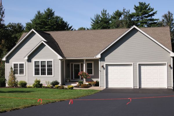 Residential Driveway Sealcoating in Camas